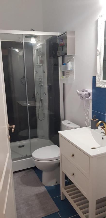 Interbelic Km0 Apartman Konstanca Kültér fotó