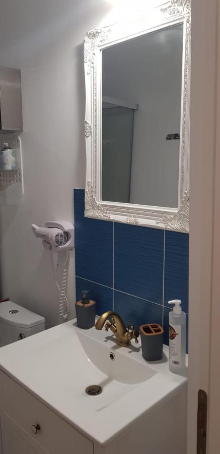 Interbelic Km0 Apartman Konstanca Kültér fotó